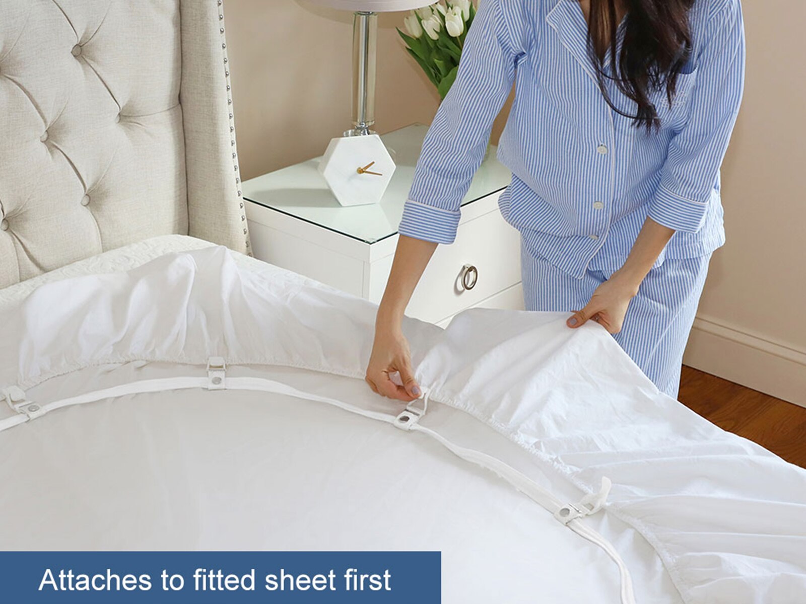 360° Bed Sheet Holder
